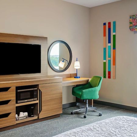 Hampton Inn & Suites Raleigh Midtown, Nc Kültér fotó