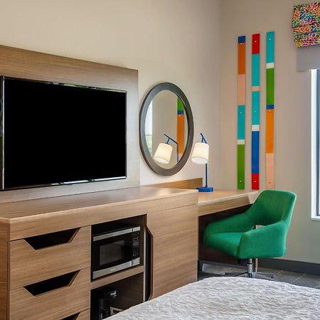 Hampton Inn & Suites Raleigh Midtown, Nc Kültér fotó