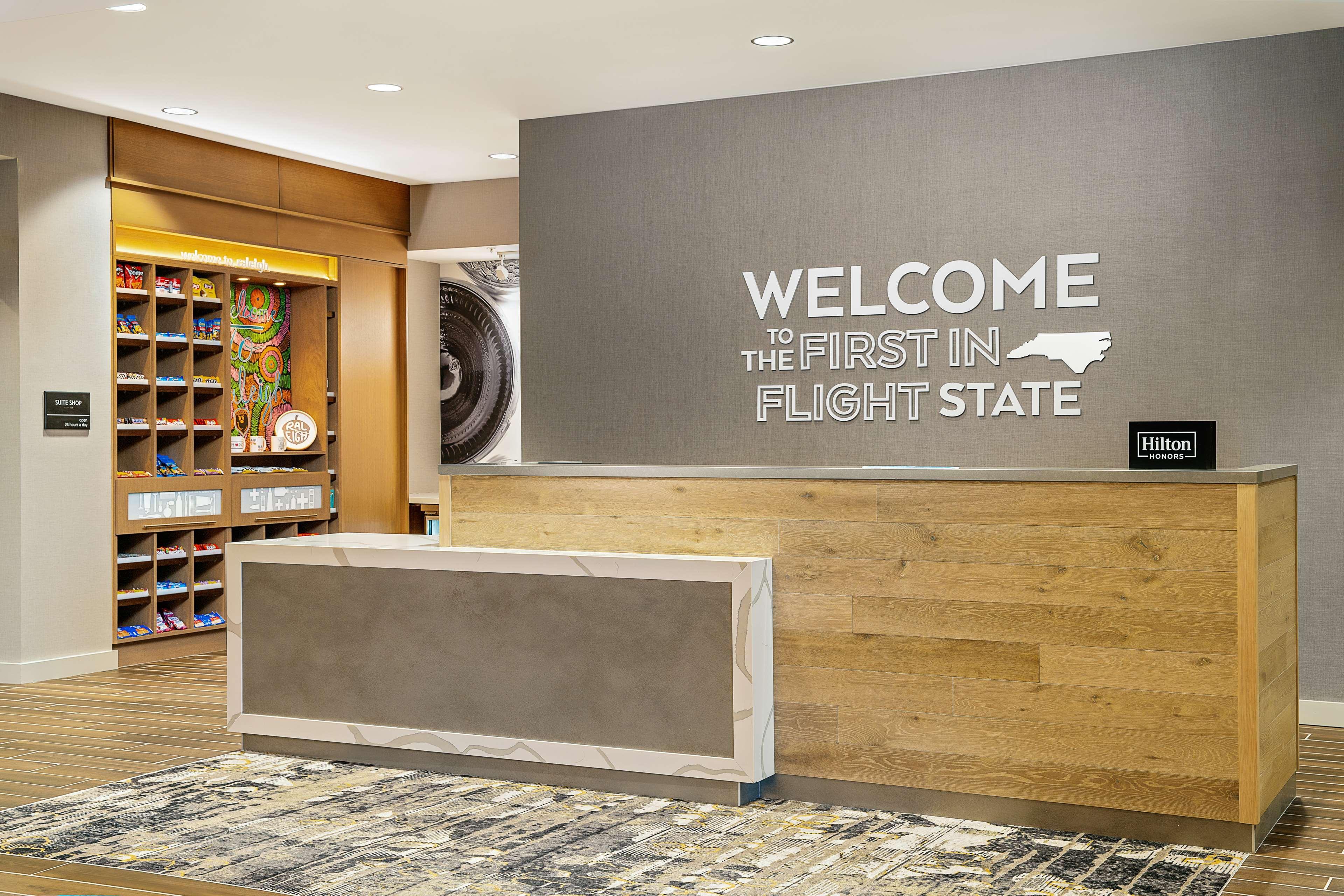 Hampton Inn & Suites Raleigh Midtown, Nc Kültér fotó