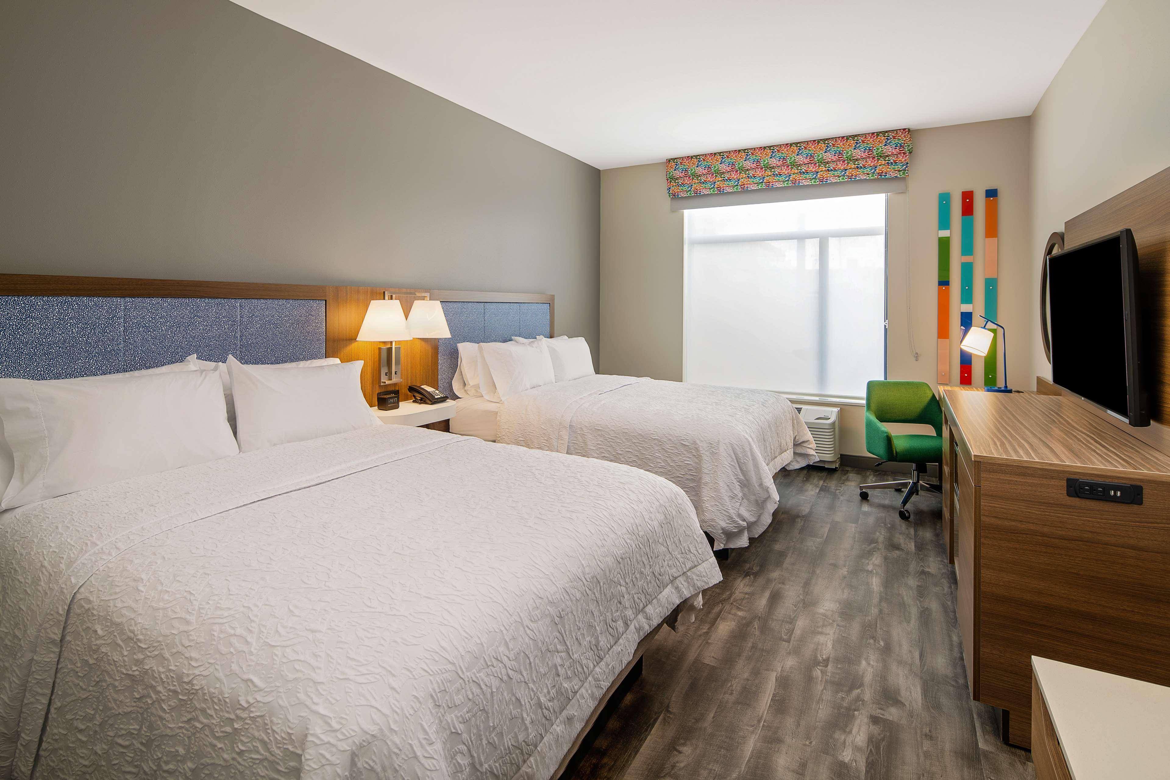 Hampton Inn & Suites Raleigh Midtown, Nc Kültér fotó
