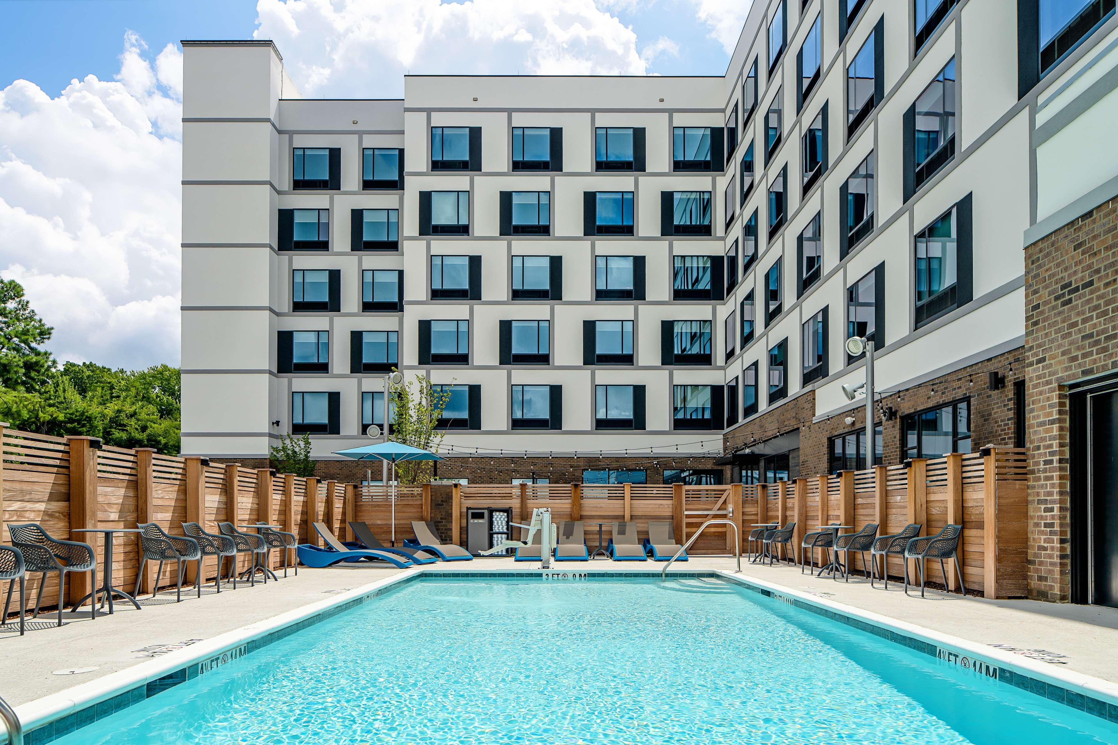 Hampton Inn & Suites Raleigh Midtown, Nc Kültér fotó