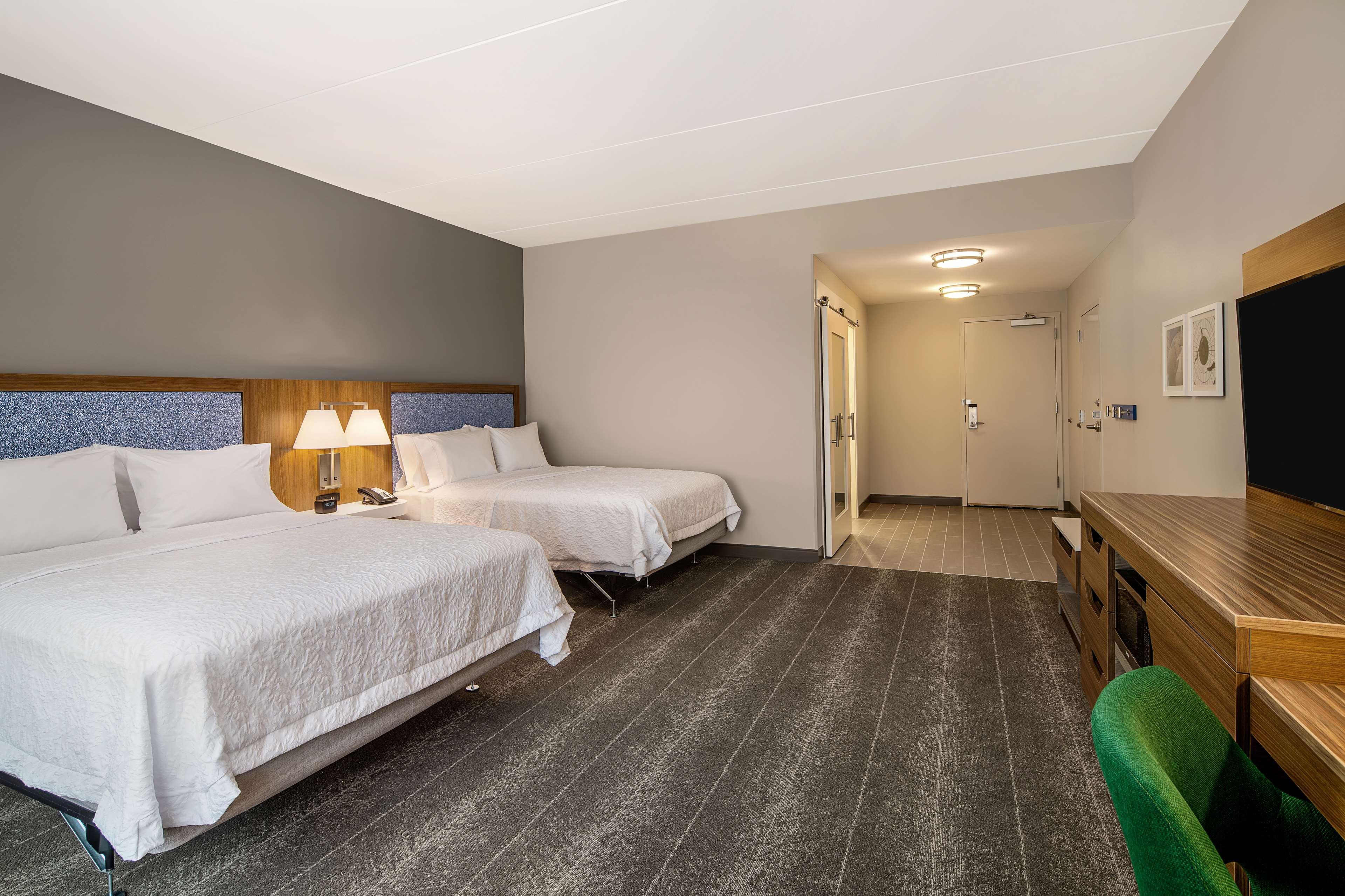 Hampton Inn & Suites Raleigh Midtown, Nc Kültér fotó