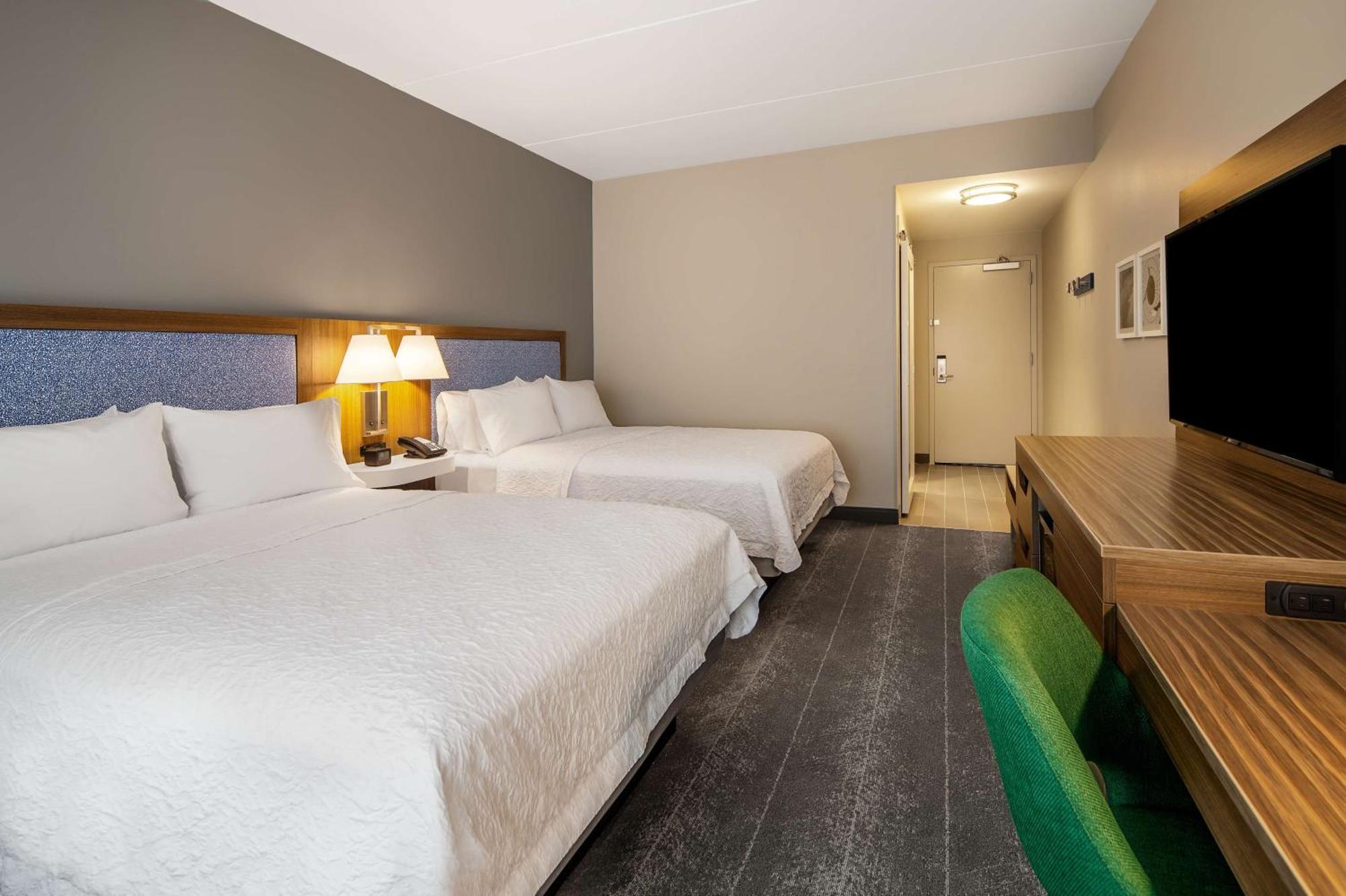 Hampton Inn & Suites Raleigh Midtown, Nc Kültér fotó