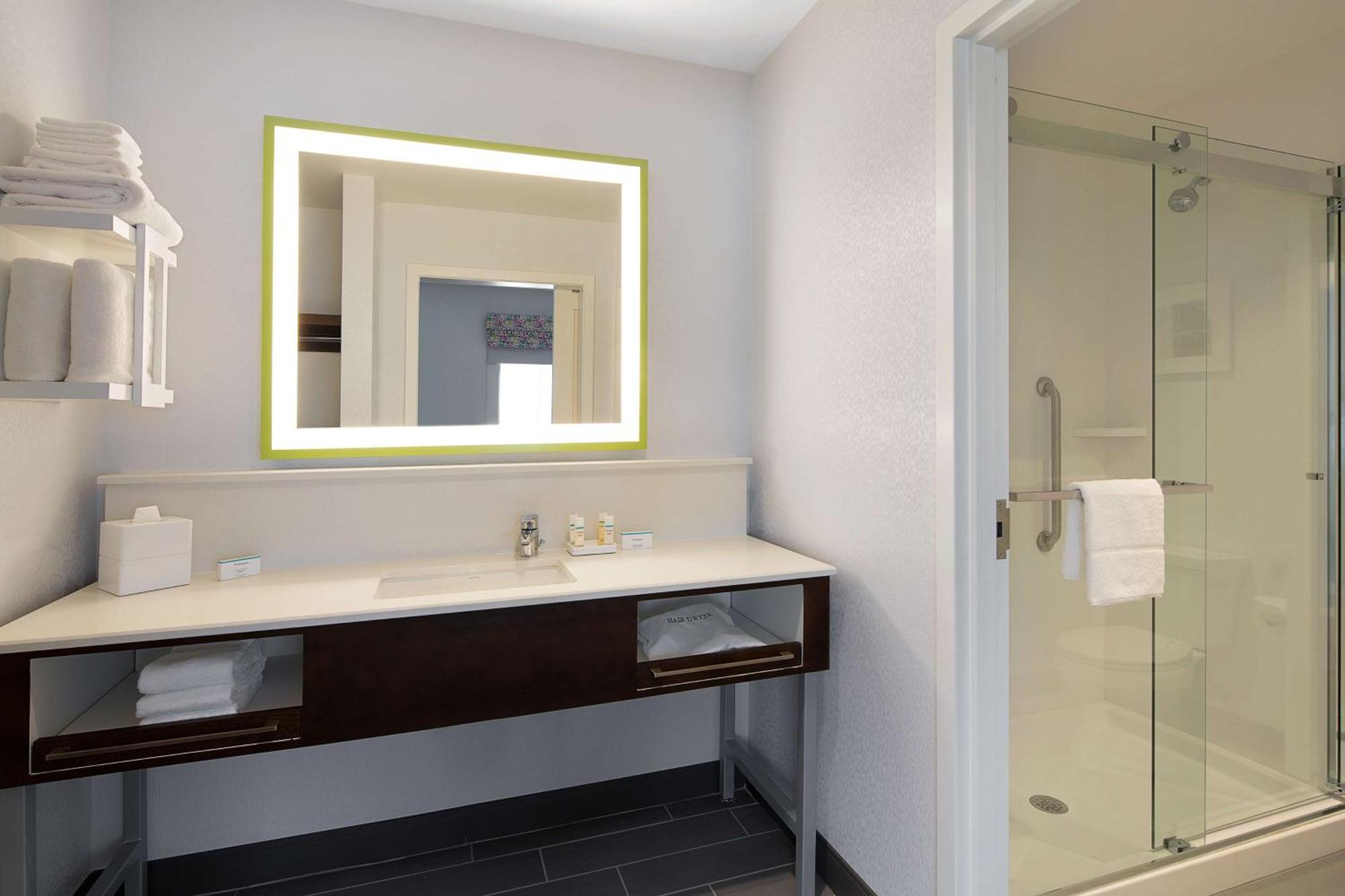 Hampton Inn & Suites Raleigh Midtown, Nc Kültér fotó